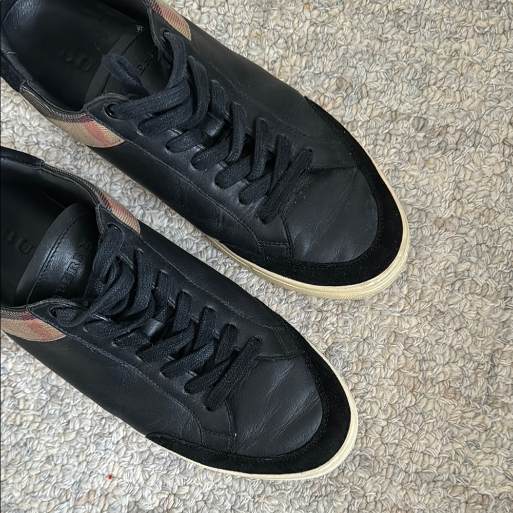 Men's Black Lightly Warn Burberry Sneakers - Picture 3 of 5